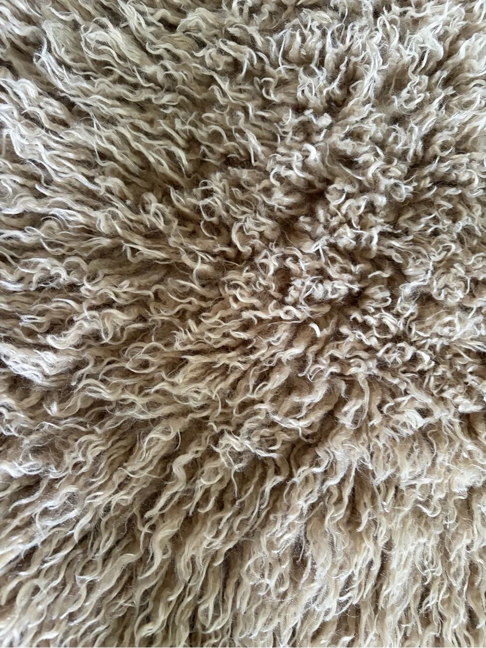 Paw.com PupProtector™ LUXE Waterproof Throw Blanket faux sheep- 80 x 62